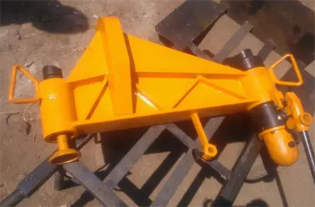 液壓彎道機的主要工作原理 液壓彎道機的主要工作原理