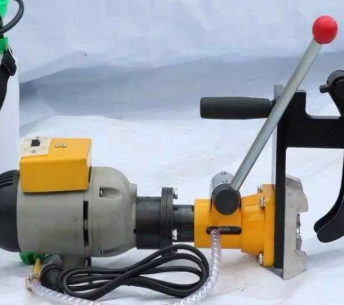 鋼軌鉆孔機詳細介紹